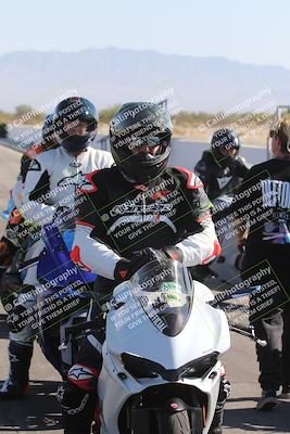 media/Sep-14-2025-2WTD (Sun) [[49ad454cd4]]/1-Around the Pits/